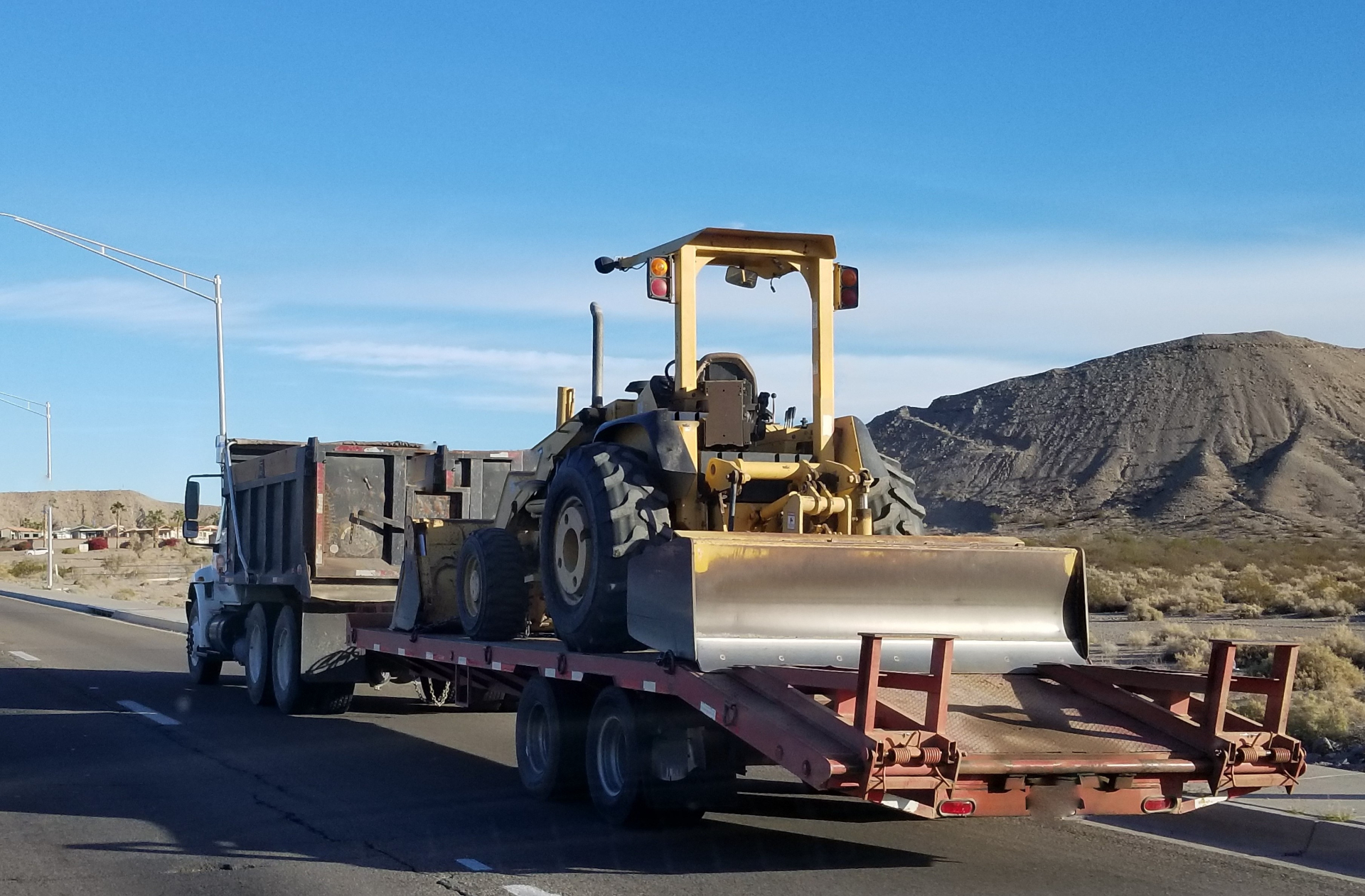 transportation-and-logistics-2022-11-08-05-25-16-utc